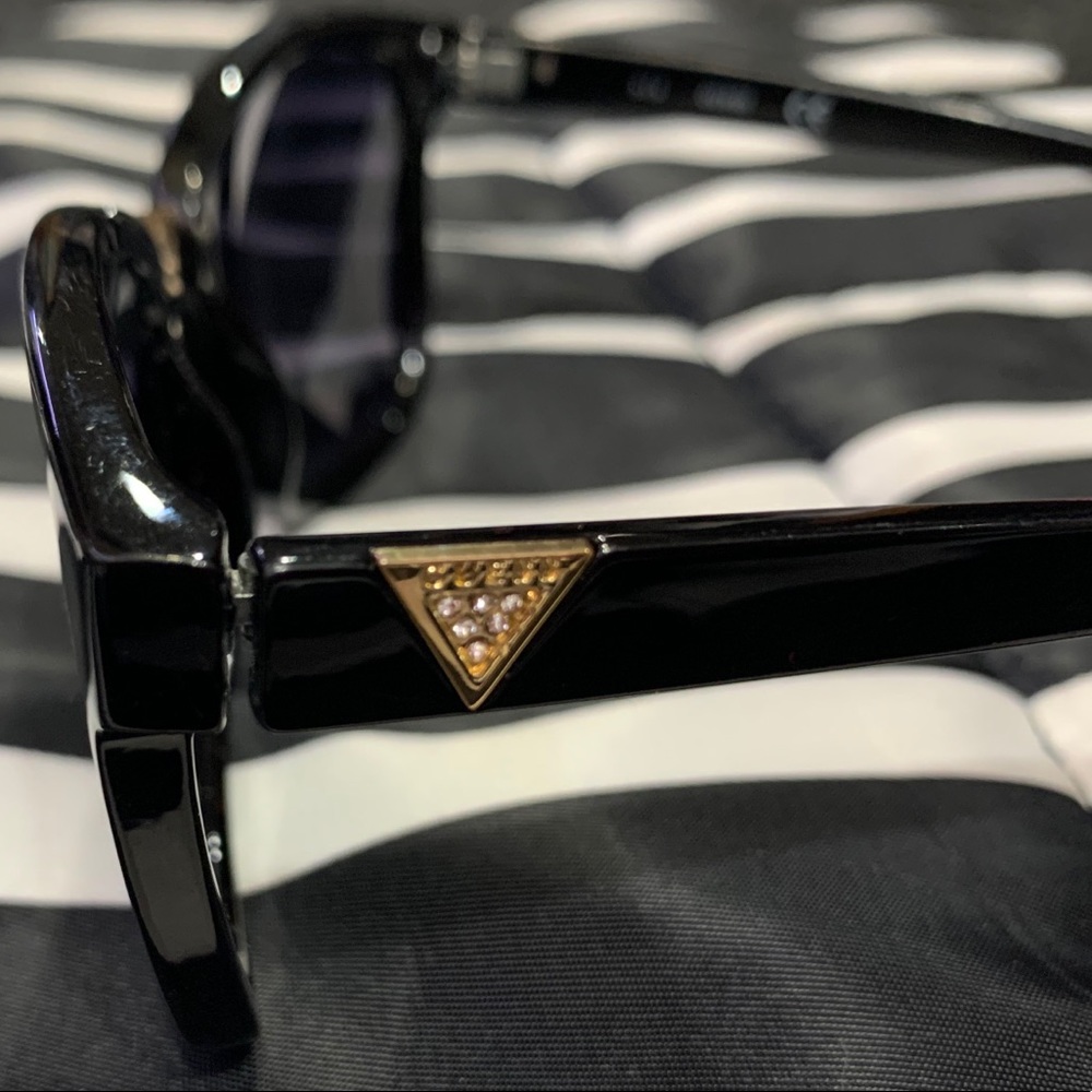 GUESS SHADES - Picture 2 of 7